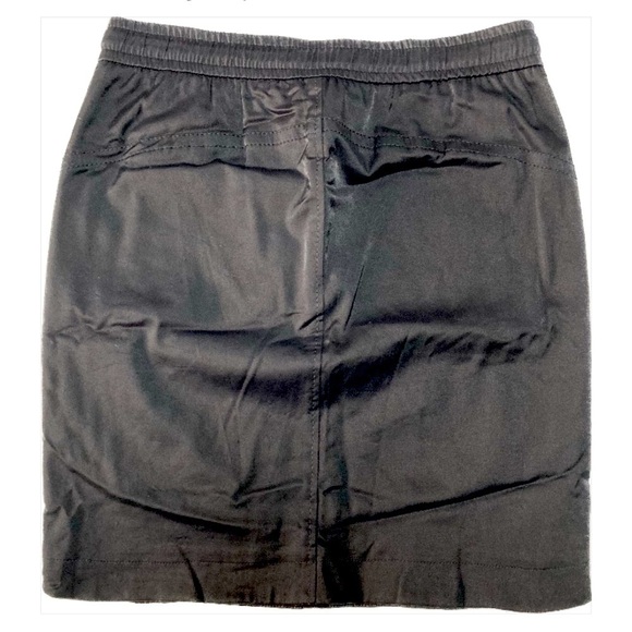 MARC CAIN ATHLETIC BLACK and WHITE SKIRT - Size Small - Picture 2 of 10